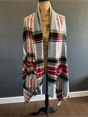 Grace & Lace Plaid Pocket Poncho Wrap Gray Red One Size